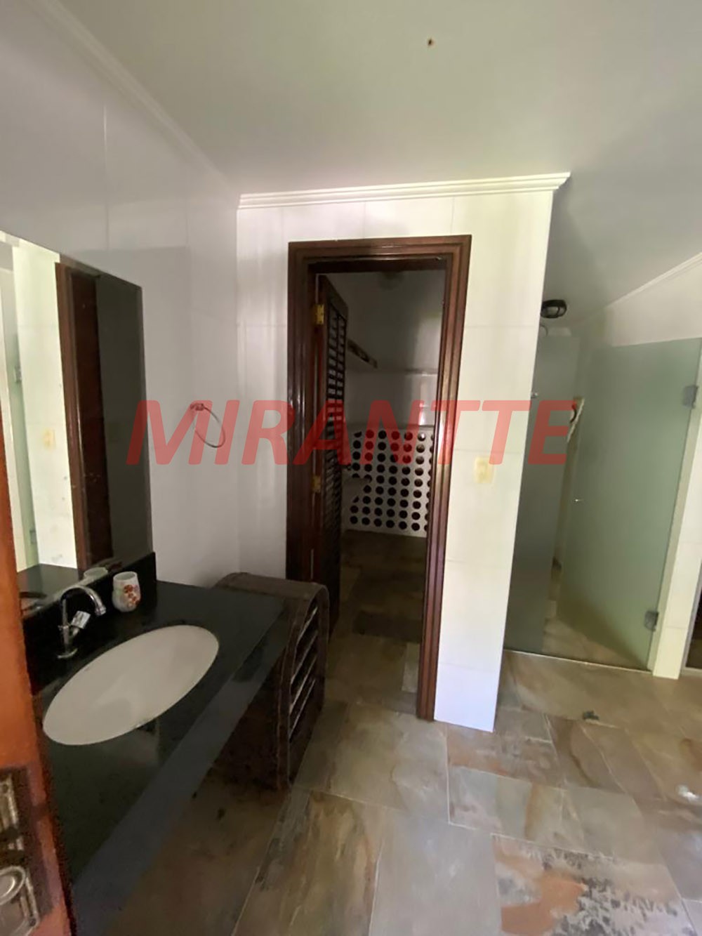 Sobrado de 433m² com 4 quartos em Serra da Cantareira