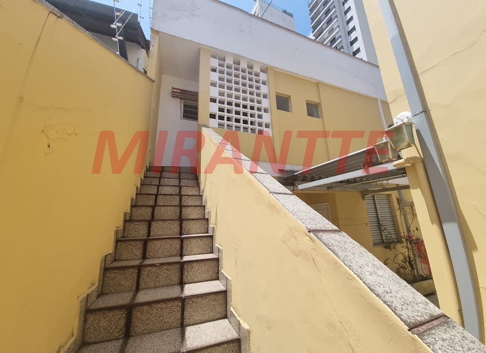 Sobrado de 230m² com 3 quartos em Santana