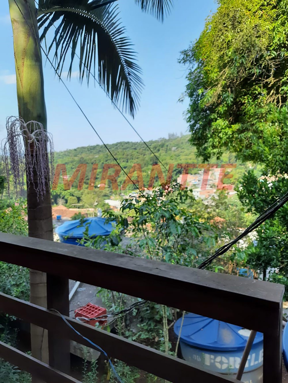 Sobrado de 140m² com 2 quartos em SANTA INÊS