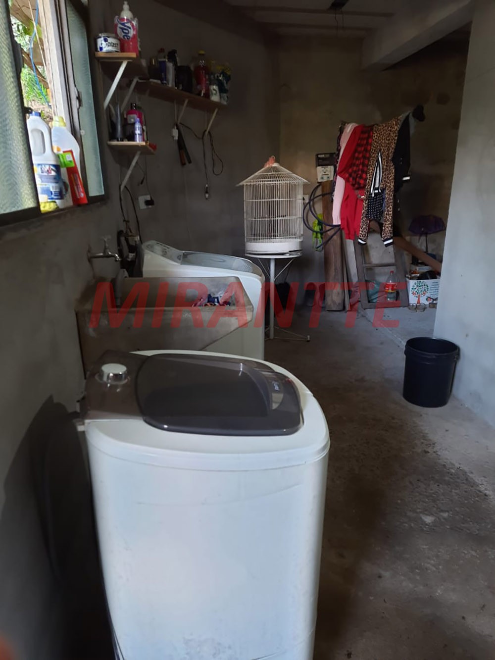 Sobrado de 140m² com 2 quartos em SANTA INÊS