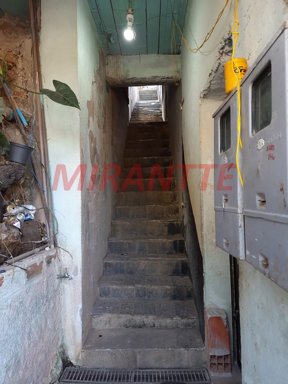 Sobrado de 140m² com 2 quartos em SANTA INÊS