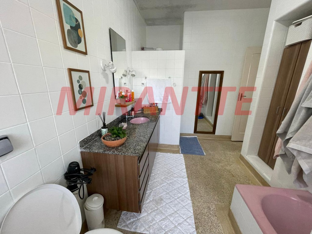 Sobrado de 235m² com 3 quartos em Tucuruvi