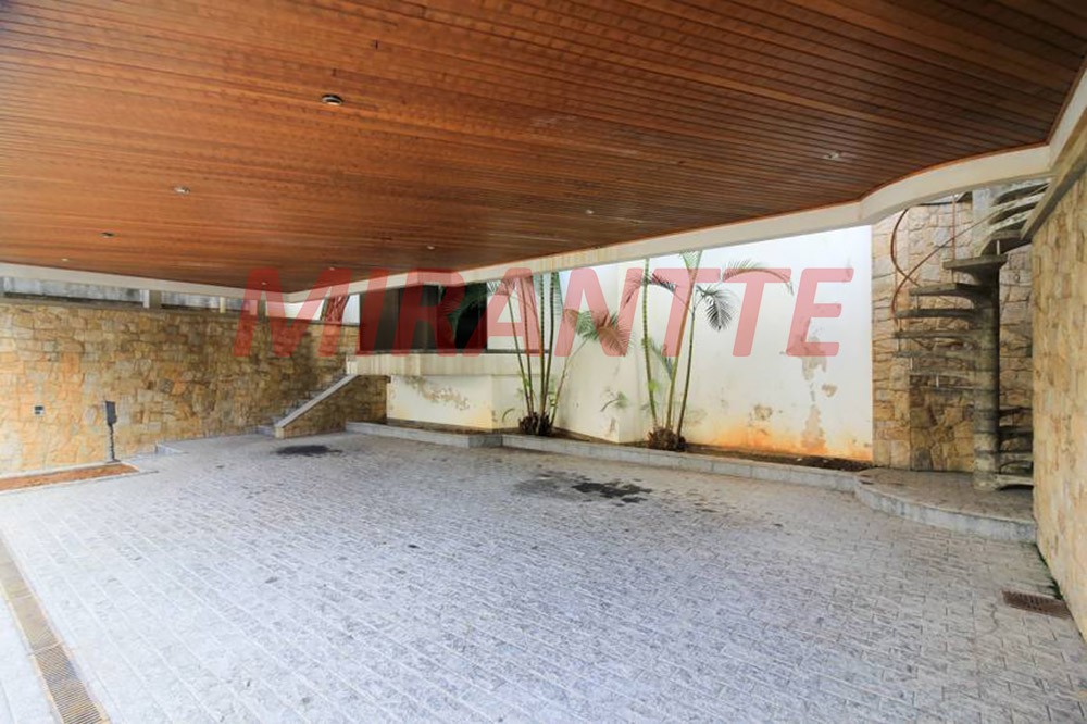 Sobrado de 669m² com 5 quartos em Jardim São Bento