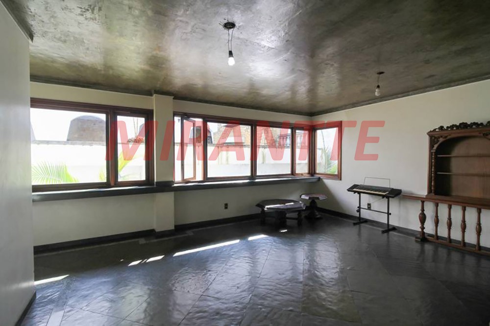Sobrado de 669m² com 5 quartos em Jardim São Bento