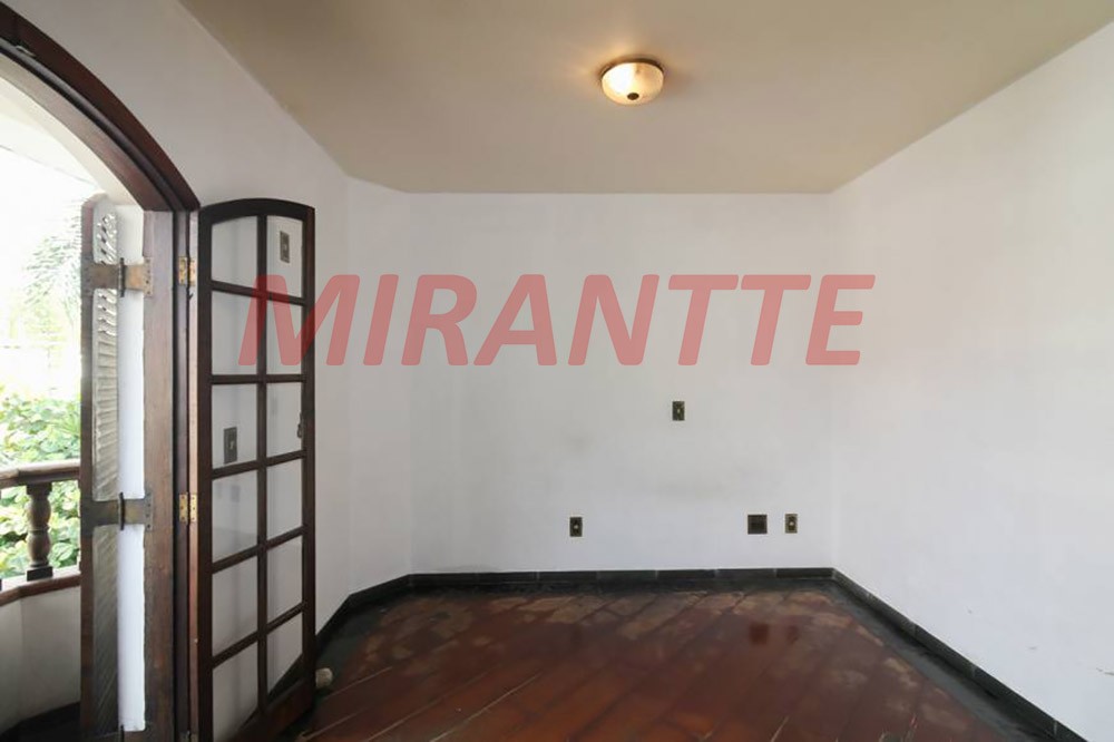 Sobrado de 669m² com 5 quartos em Jardim São Bento