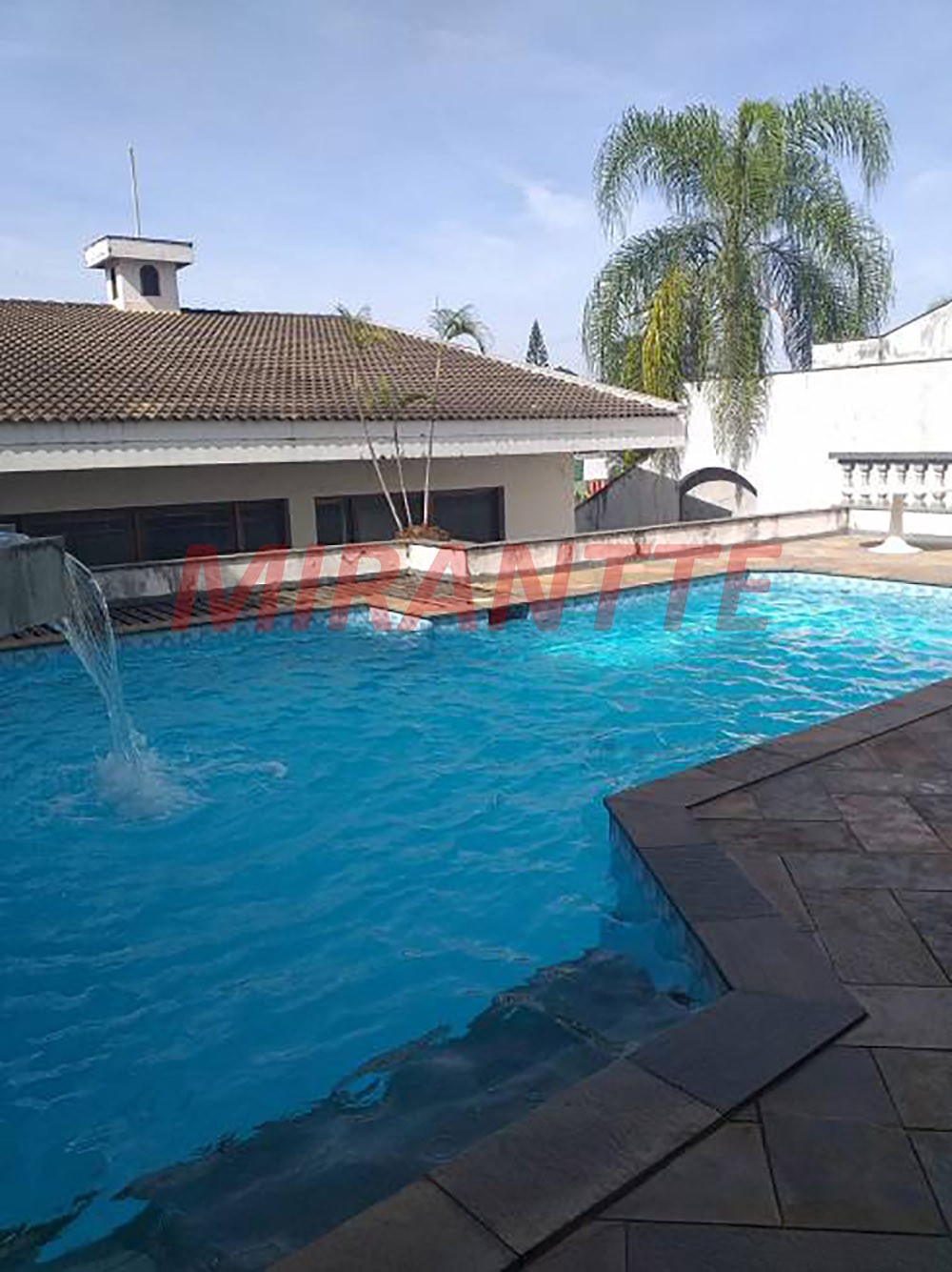 Sobrado de 669m² com 5 quartos em Jardim São Bento