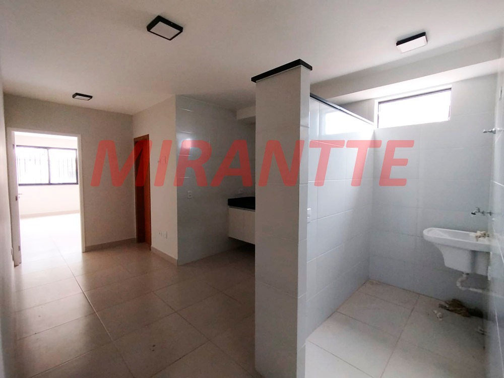 Apartamento de 35m² com 1 quartos em Água Fria