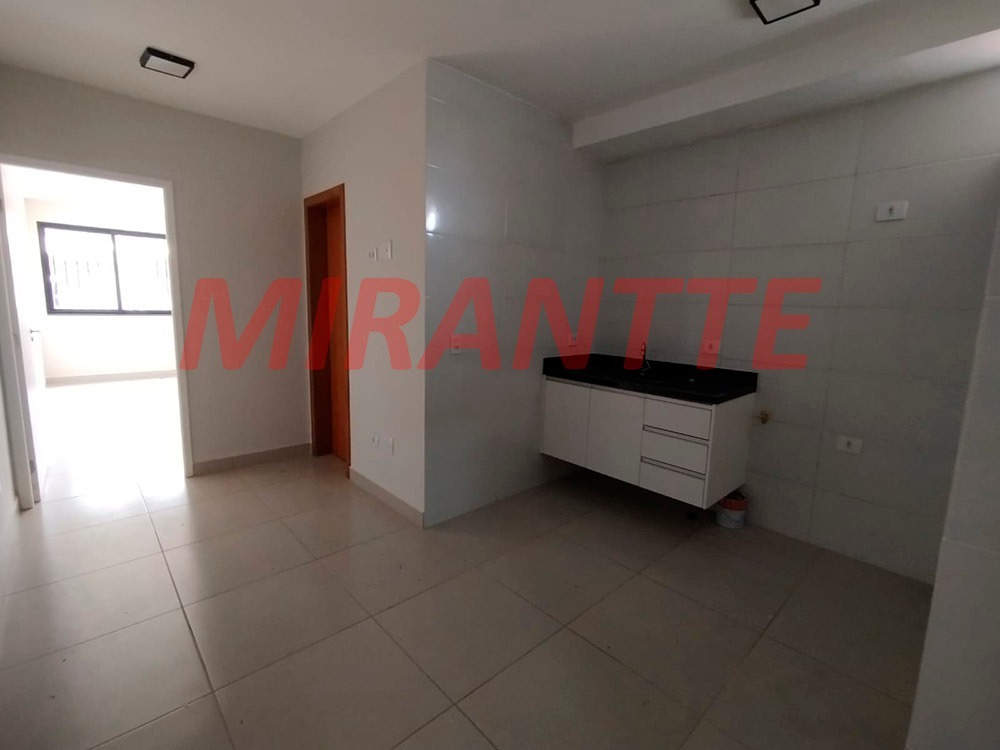 Apartamento de 35m² com 1 quartos em Água Fria