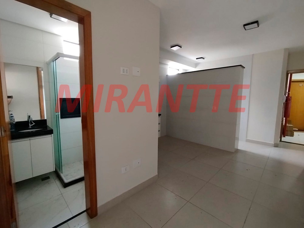 Apartamento de 35m² com 1 quartos em Água Fria