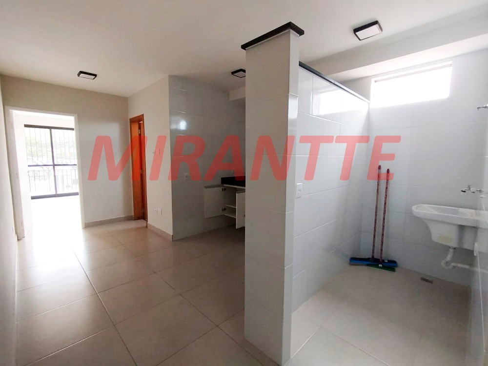 Apartamento de 35m² com 1 quartos em Água Fria