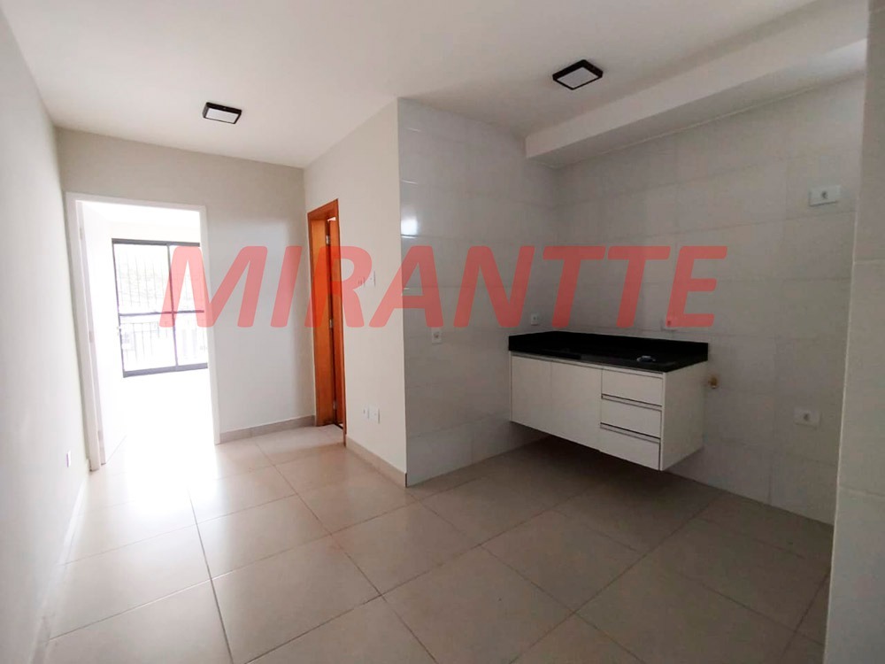 Apartamento de 35m² com 1 quartos em Água Fria