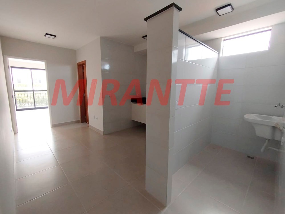 Apartamento de 35m² com 1 quartos em Água Fria