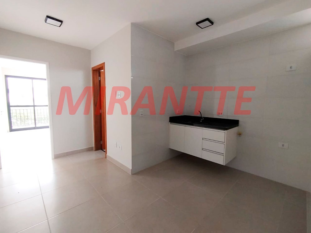 Apartamento de 35m² com 1 quartos em Água Fria