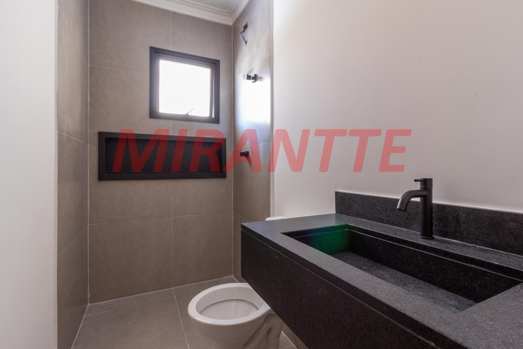 Sobrado de 100m² com 3 quartos em Santa Teresinha