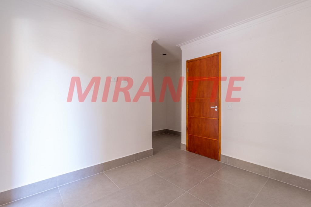 Sobrado de 100m² com 3 quartos em Santa Teresinha