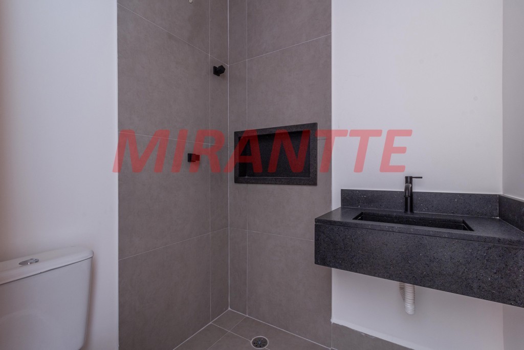 Sobrado de 110m² com 3 quartos em Santa Teresinha