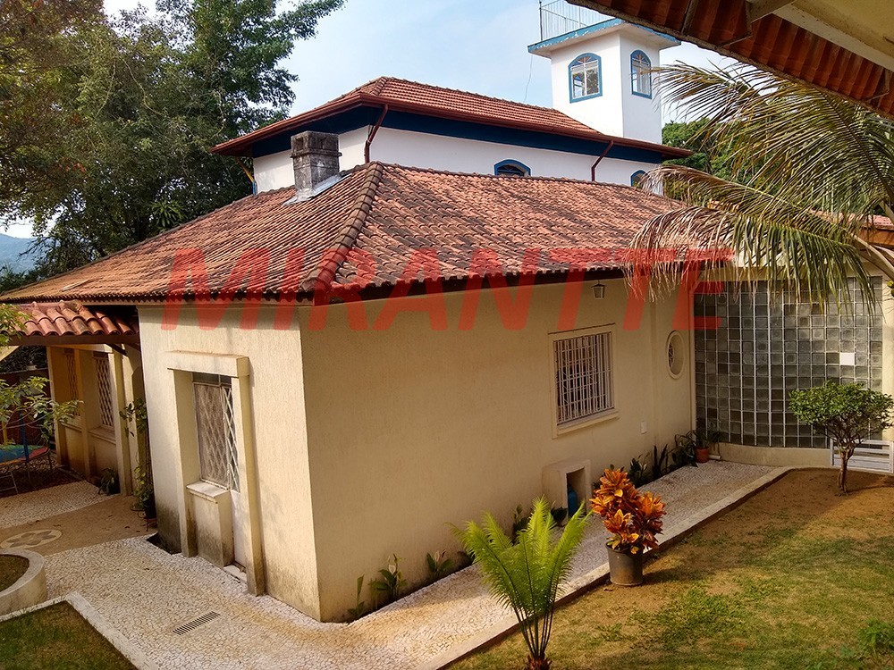 Sobrado de 550m² com 6 quartos em Jardim Floresta