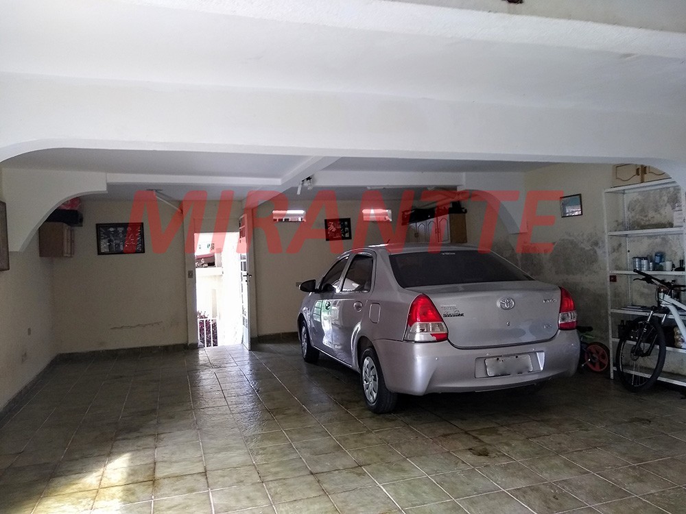 Sobrado de 550m² com 6 quartos em Jardim Floresta