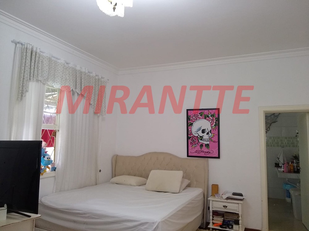Sobrado de 550m² com 6 quartos em Jardim Floresta