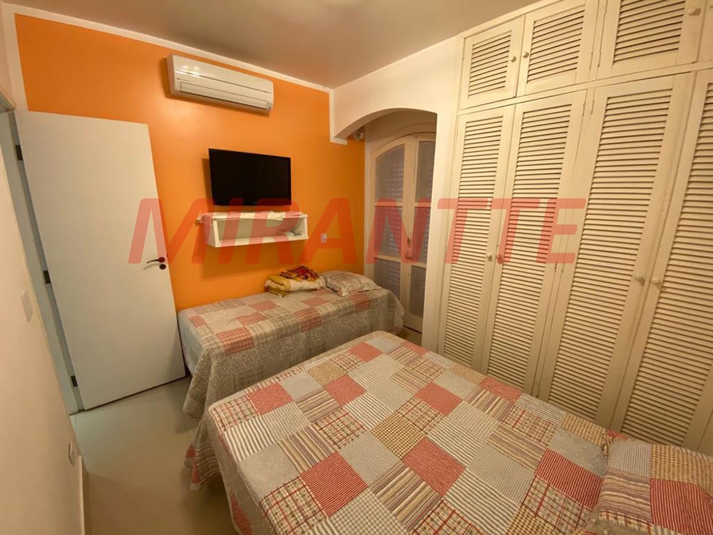 Casa terrea de 160m² com 4 quartos em Praia Das Palmeiras