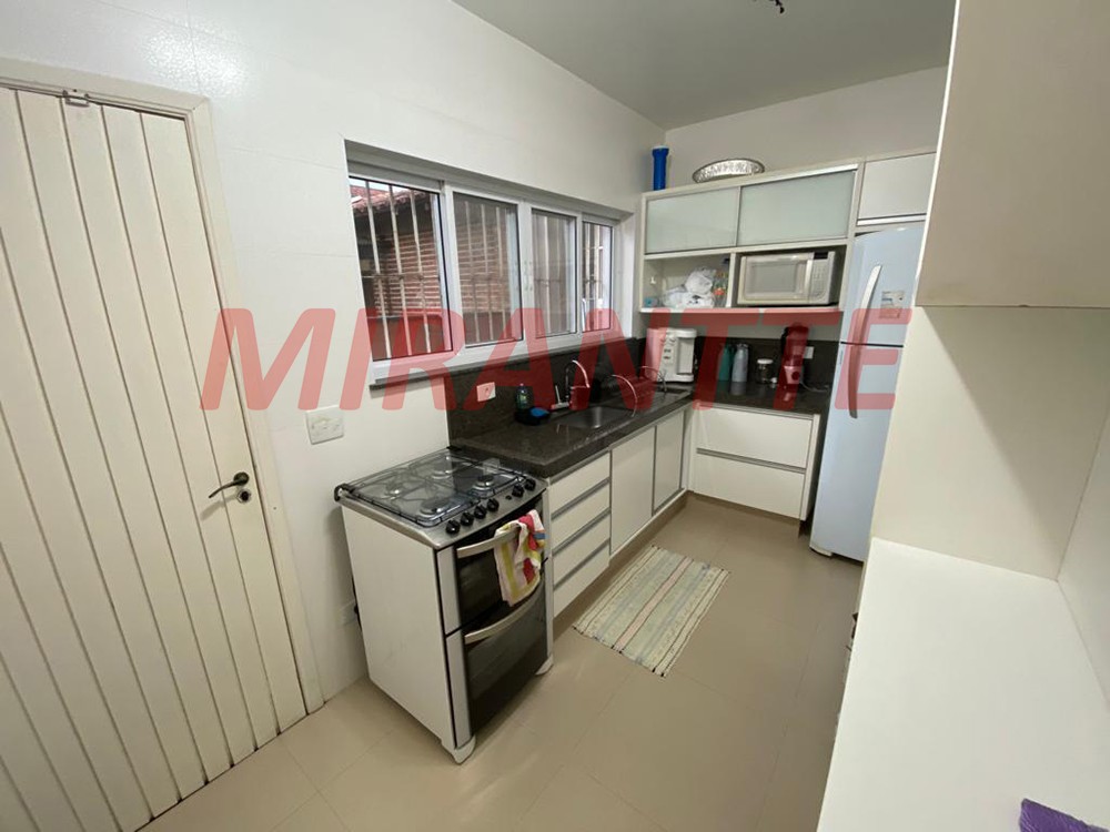 Casa terrea de 160m² com 4 quartos em Praia Das Palmeiras