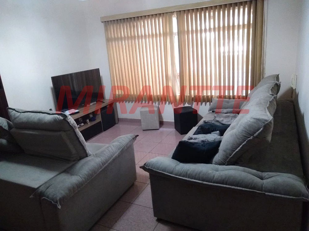 Sobrado com 3 quartos em Vila Moreira