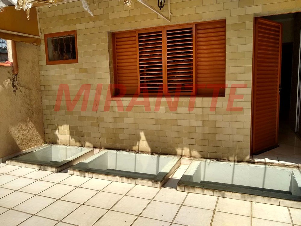 Sobrado com 3 quartos em Vila Moreira