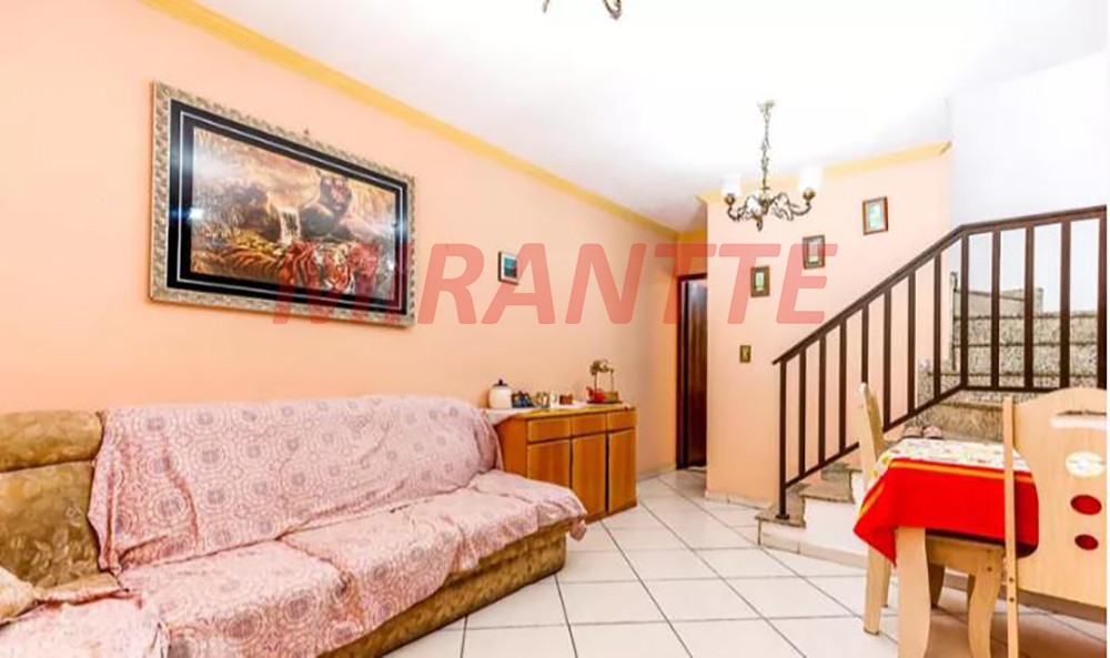 Sobrado de 106m² com 3 quartos em Vila Nova Mazzei