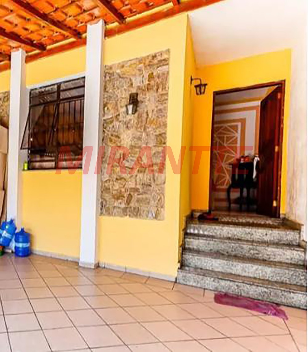 Sobrado de 106m² com 3 quartos em Vila Nova Mazzei
