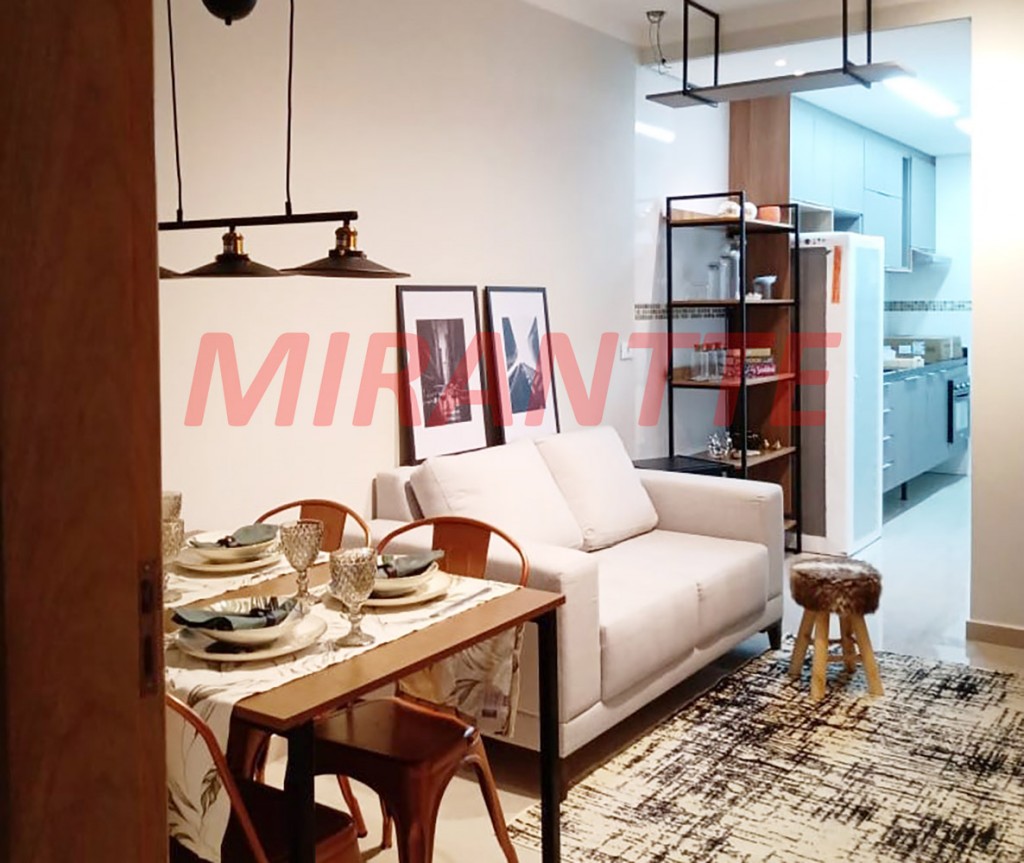 Apartamento de 45m² com 2 quartos em Jaçana
