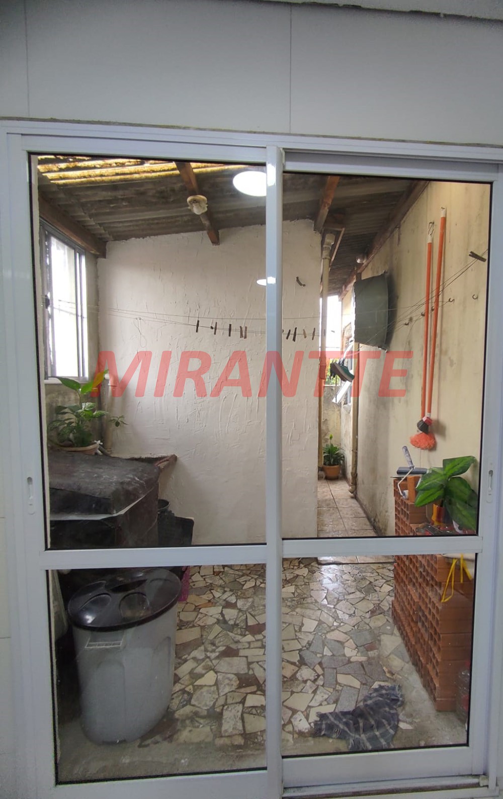 Apartamento com 2 quartos em Pari