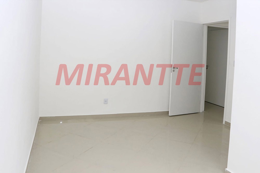 Casa terrea de 324m² com 4 quartos em Lauzane Paulista
