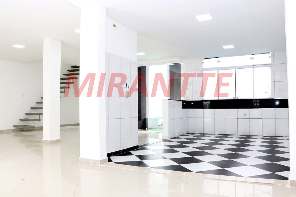 Casa terrea de 324m² com 4 quartos em Lauzane Paulista