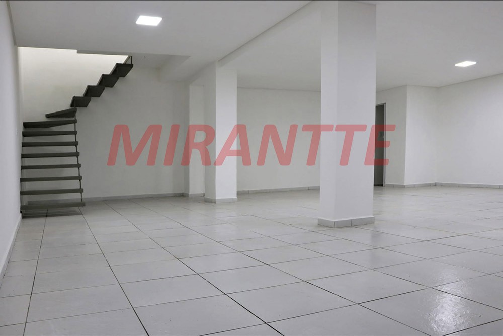 Casa terrea de 324m² com 4 quartos em Lauzane Paulista