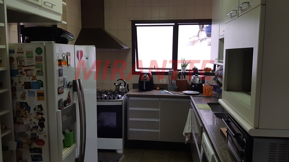 Apartamento de 180m² com 3 quartos em Perdizes
