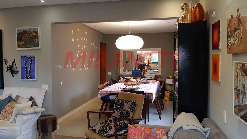 Apartamento de 180m² com 3 quartos em Perdizes