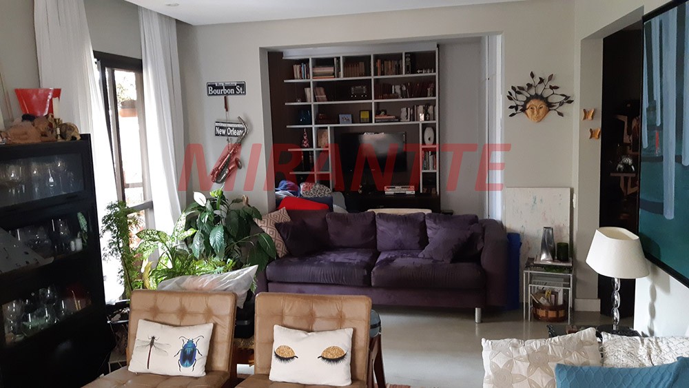 Apartamento de 180m² com 3 quartos em Perdizes