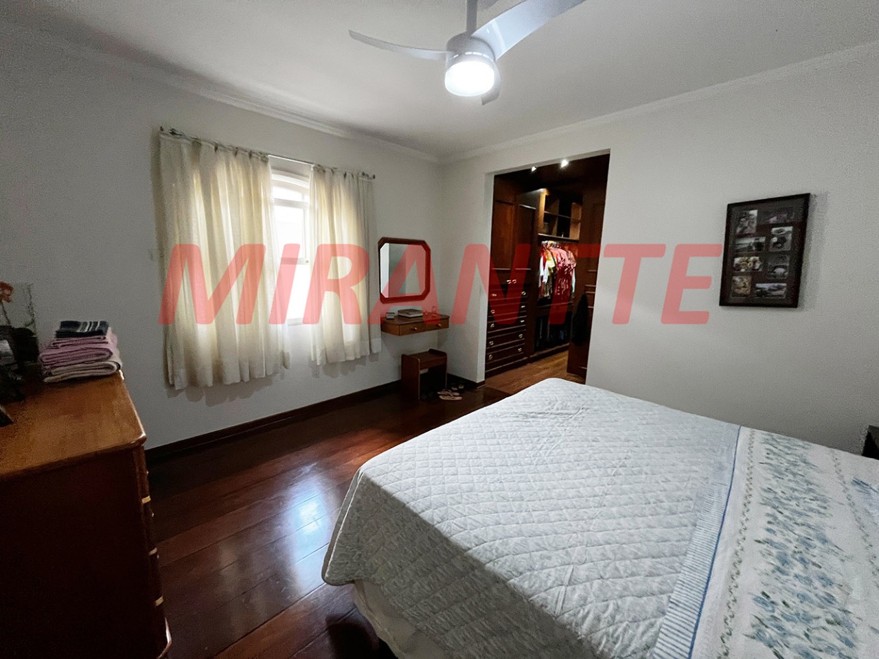 Sobrado de 265m² com 3 quartos em Jardim São Paulo