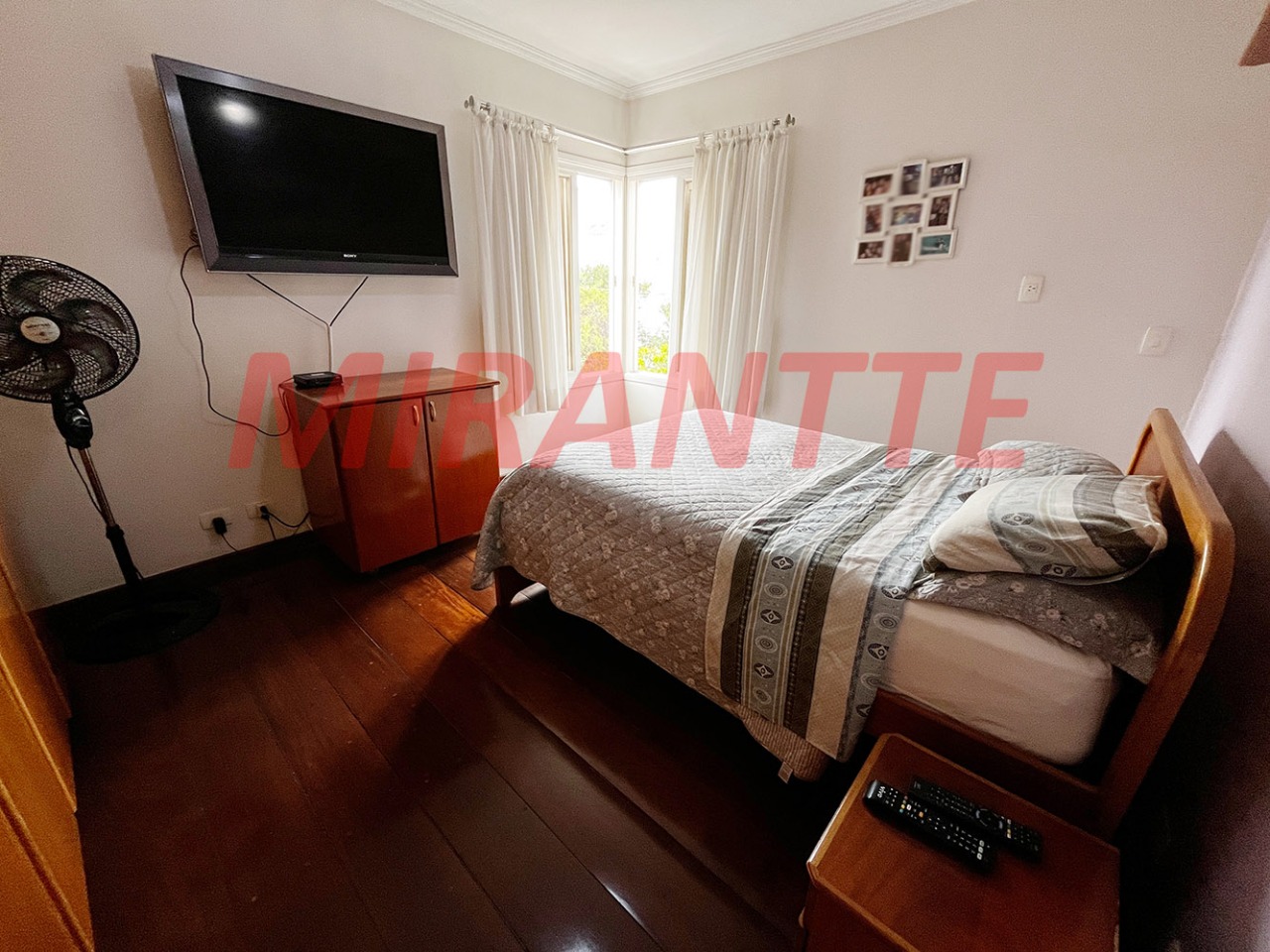 Sobrado de 265m² com 3 quartos em Jardim São Paulo