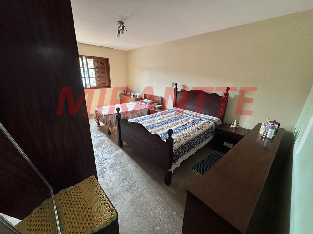 Sobrado de 159m² com 2 quartos em Tremembe