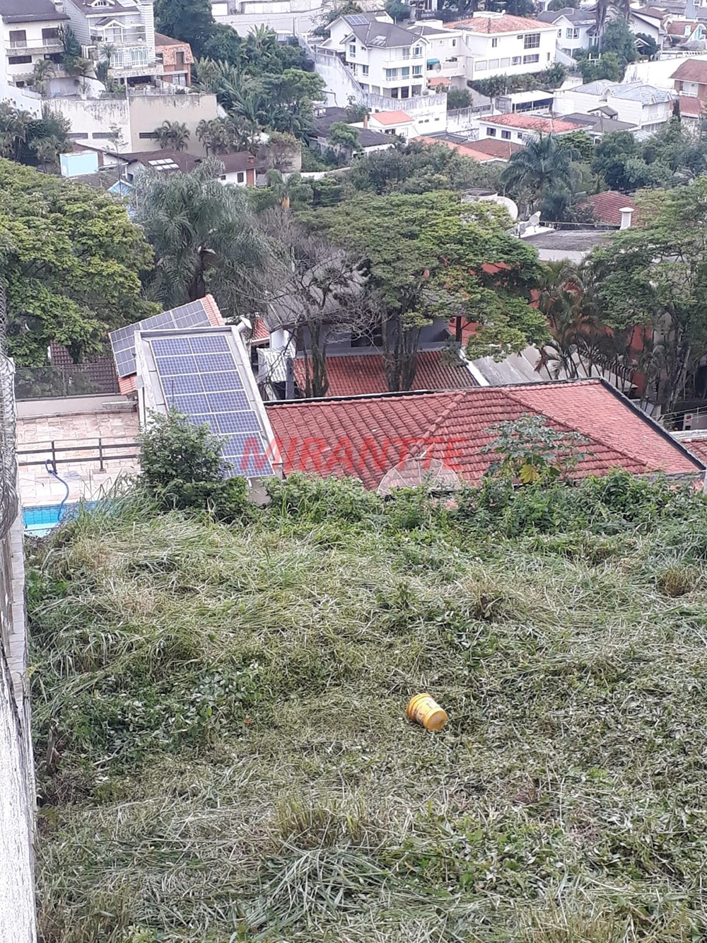 Terreno de 309m² em Tremembe