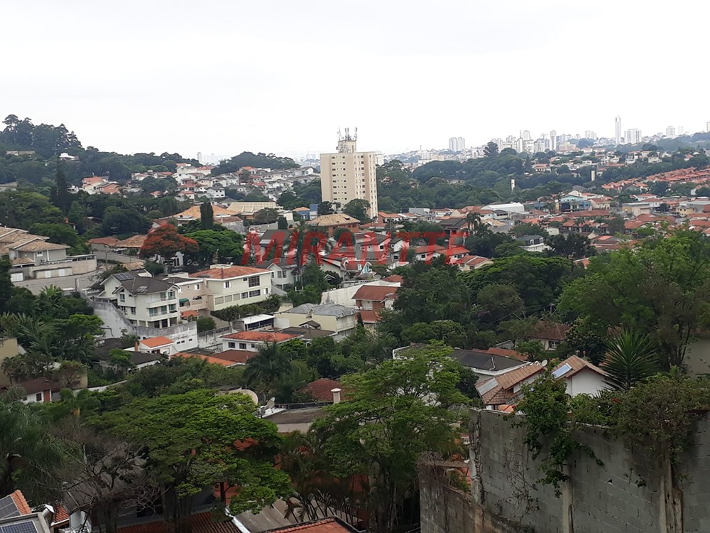 Terreno de 309m² em Tremembe