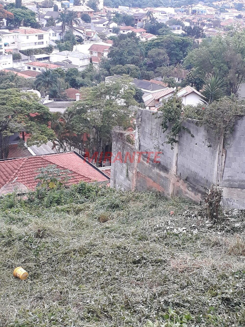 Terreno de 309m² em Tremembe
