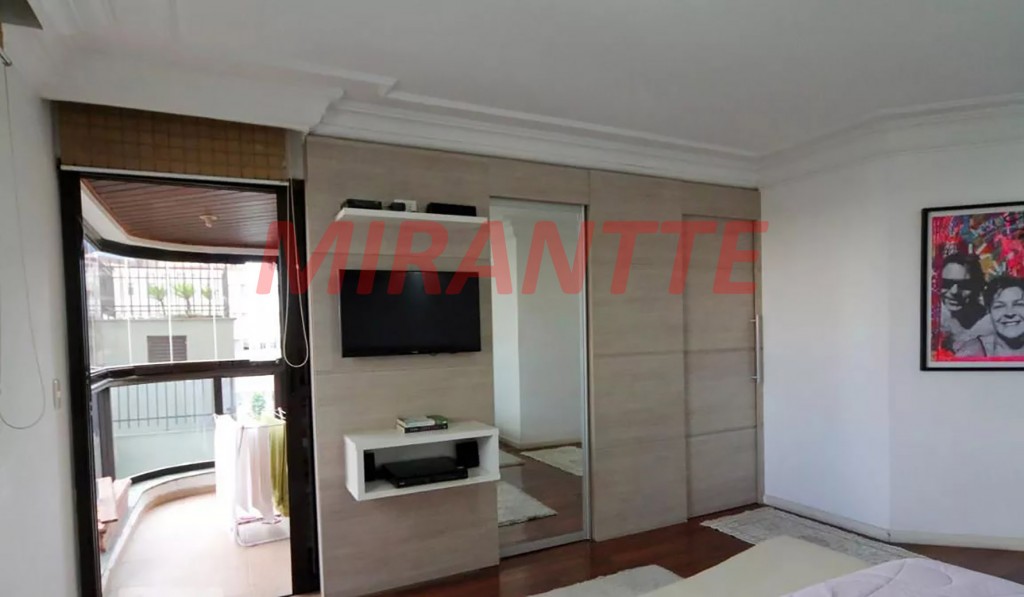 Apartamento com 4 quartos em Santana