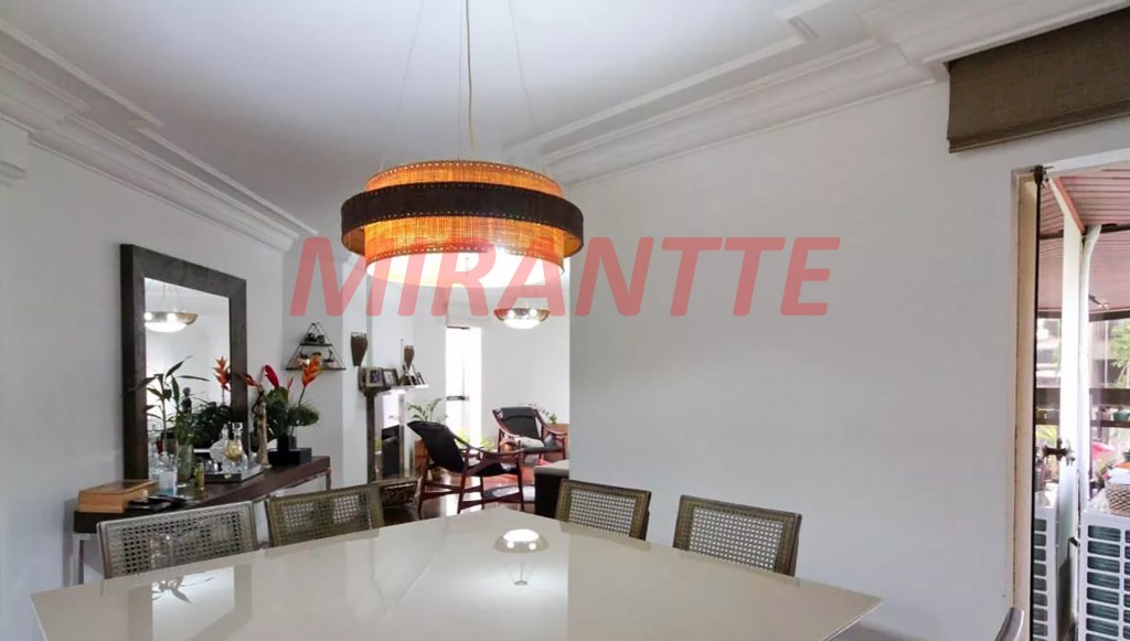 Apartamento com 4 quartos em Santana