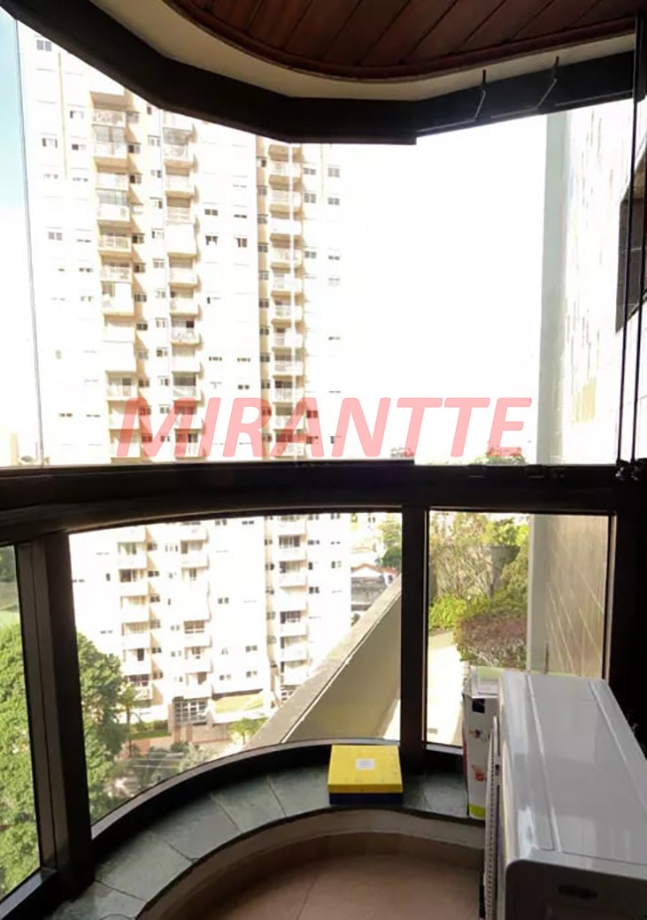 Apartamento com 4 quartos em Santana