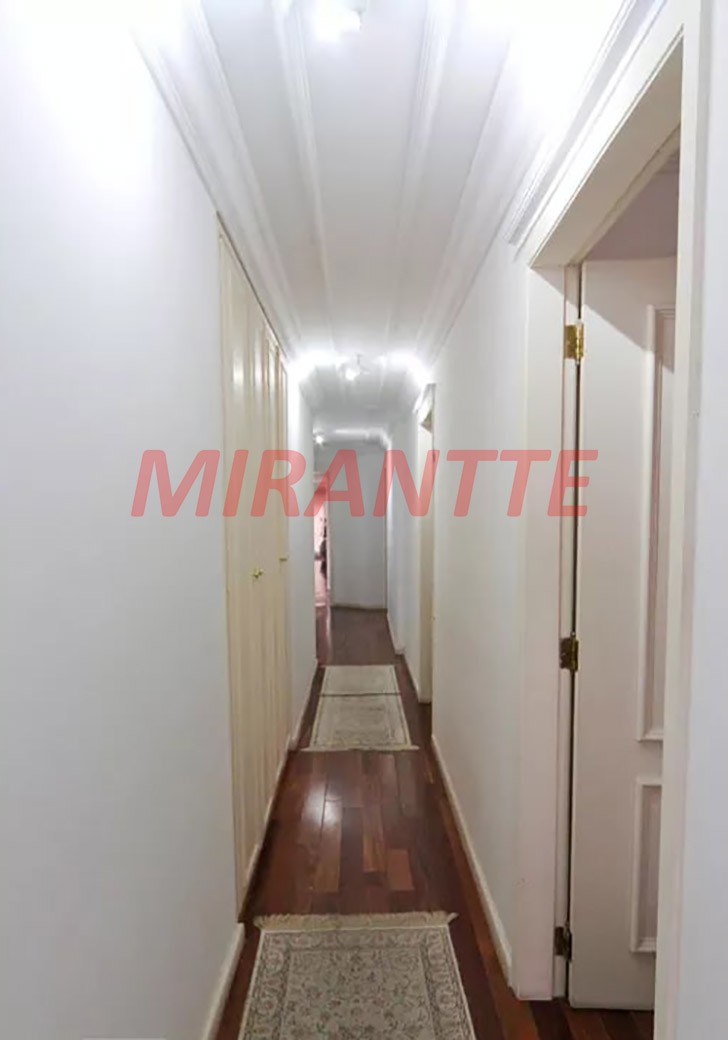 Apartamento com 4 quartos em Santana