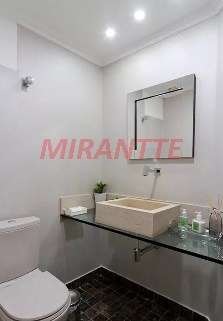 Apartamento com 4 quartos em Santana