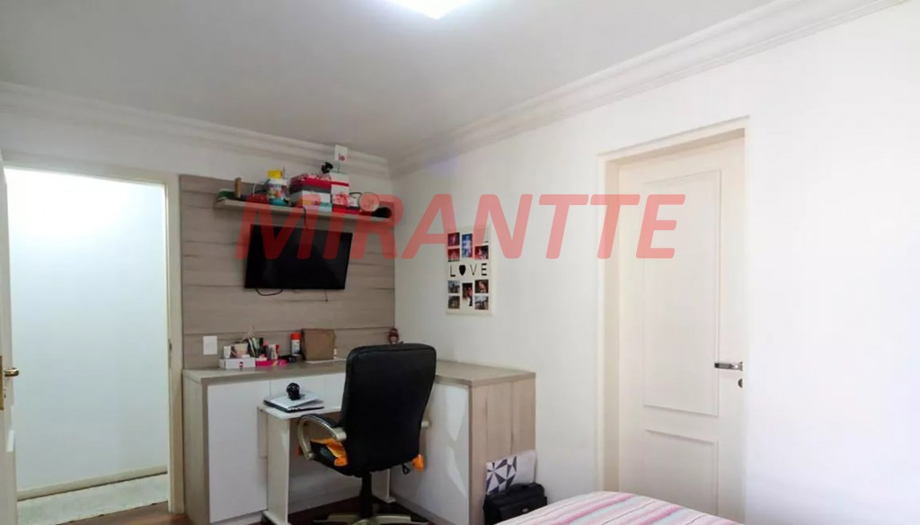 Apartamento com 4 quartos em Santana