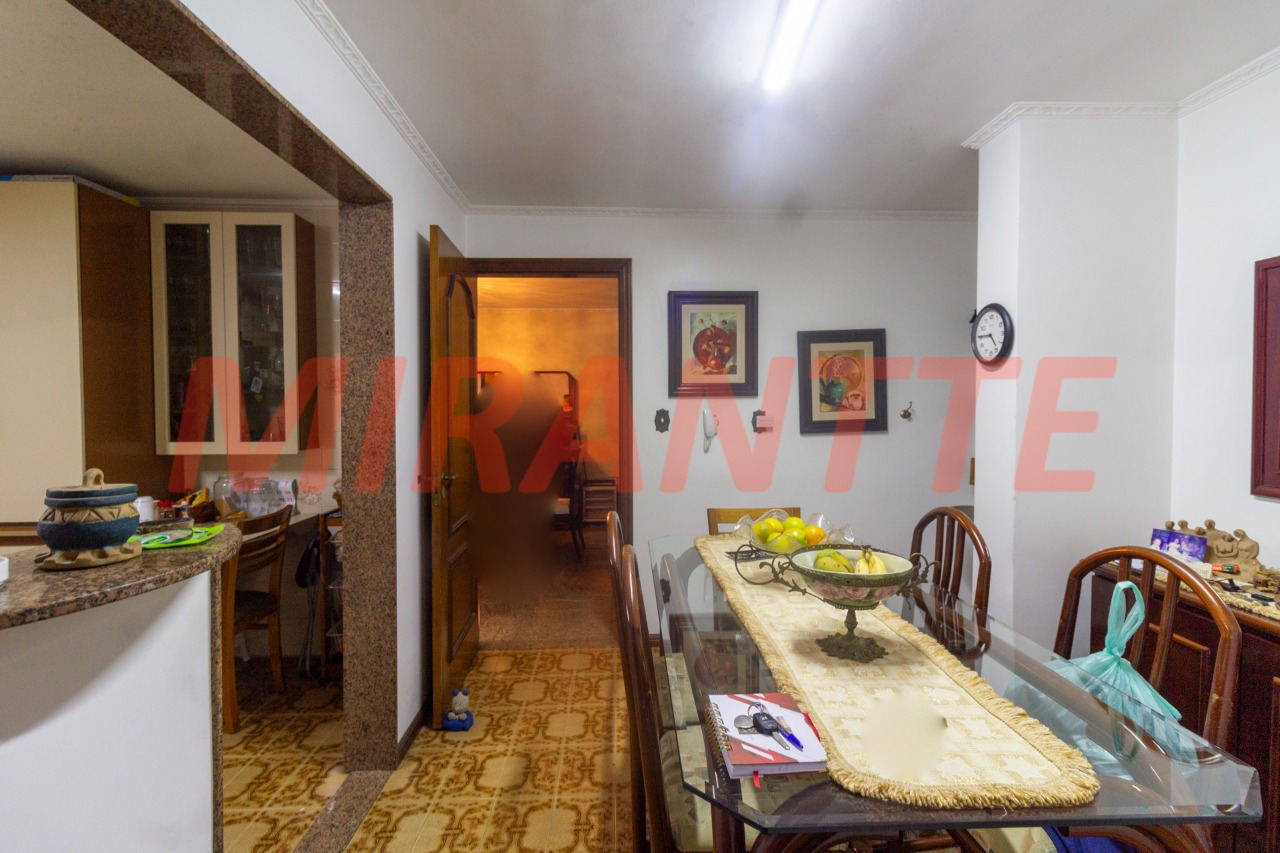 Sobrado de 316m² com 3 quartos em Jardim Virginia Bianca